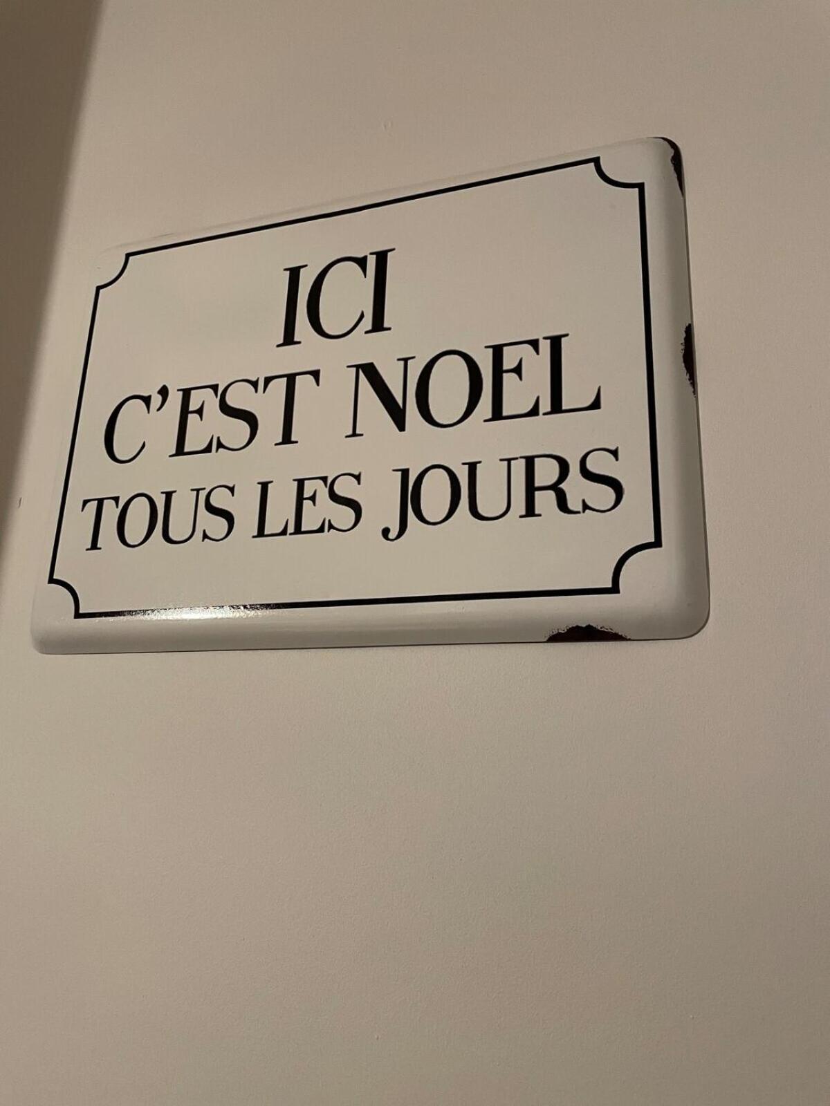 "La Petite Maison" Triplex Au Centre Ville - Les Terres Du Roy Avallon Kültér fotó