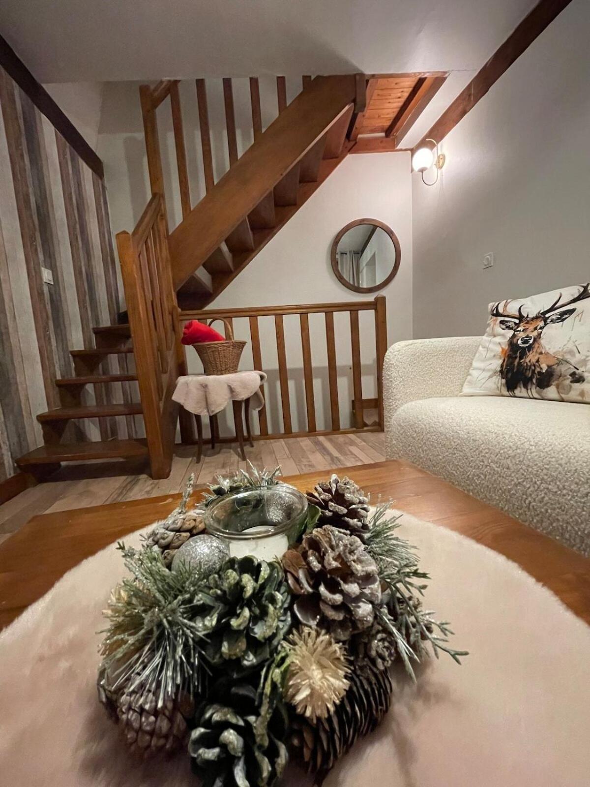 "La Petite Maison" Triplex Au Centre Ville - Les Terres Du Roy Avallon Kültér fotó